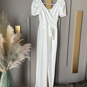 Elegant White jumpsuit